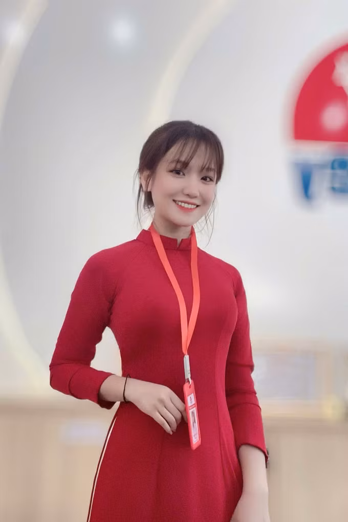 Nữ sinh ngành Dược và hành trình dám bắt đầu lại để chạm tới học bổng Xuất sắc HCCP 