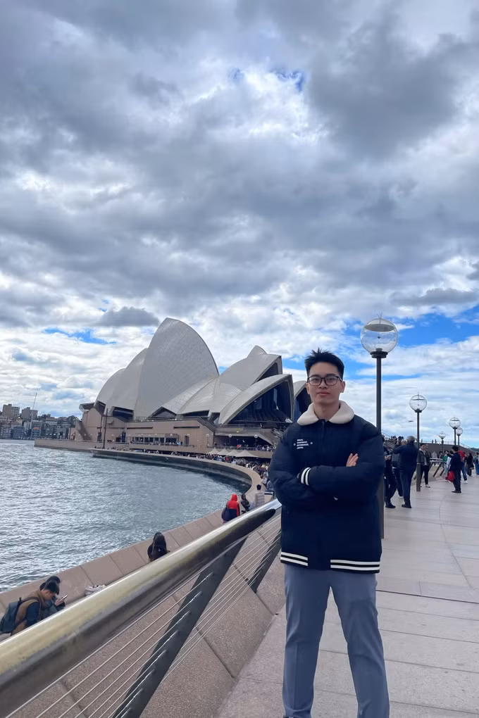 Mai Đức Bình - Từ Á khoa xuất sắc đến định hướng trợ giảng và nghiên cứu viên trẻ