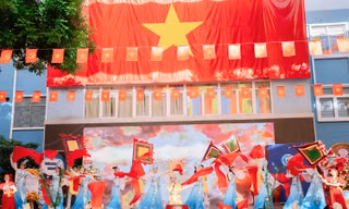 Hà Nội: Không khí tưng bừng trong Lễ Khai giảng tại Trường Tiểu học Đoàn Thị Điểm