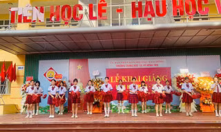 Thanh Hóa: Lễ Khai giảng đầy tự hào của thầy cô và trò trường THCS Đông Thọ