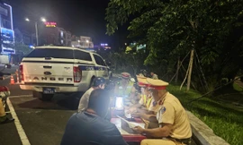 Bị phạt 7 triệu đồng, người phụ hồ xin 'xử nhẹ'