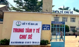 Nhóm nhân viên y tế, điện lực rủ nhau ra quán cà phê sát phạt 