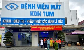 Bệnh viện Mắt Kon Tum diễn tập chữa cháy, cứu bệnh nhân