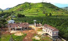 Cận cảnh công trình bê tông 9,4 tỷ đồng nguy cơ phá vỡ cảnh quan núi lửa Chư Đăng Ya