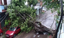 Gia Lai đóng đèo An Khê vì bão số 13