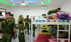 Khởi tố nhiều đối tượng tại 2 động mại dâm trá hình massage nổi tiếng ở Đắk Lắk