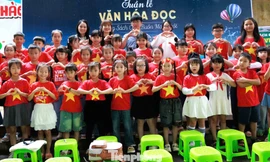 Thiếu nhi Đắk Lắk viết tiếp câu chuyện hoà bình