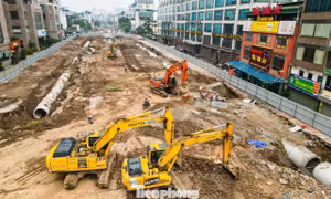 Cận cảnh tiến độ thi công khẩn cấp đường Vành đai 2,5 đoạn qua Cầu Giấy