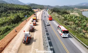 Toàn cảnh công trường mở rộng cao tốc Nội Bài – Lào Cai sau kỳ nghỉ Tết