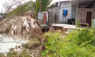 Tây Ninh công bố tình huống khẩn cấp sạt lở bờ sông Kênh Hàn