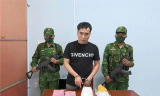 Bắt quả tang đối tượng vận chuyển gần 3 kg ma túy từ Campuchia về TPHCM 