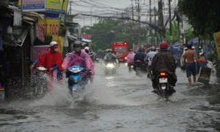 TPHCM sắp mưa lớn diện rộng