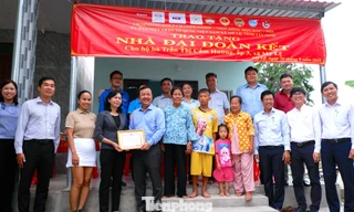 Báo Tiền Phong và nhà tài trợ trao tặng 3 căn nhà ‘Đại Đoàn kết’cho hộ dân khó khăn ở Tây Ninh