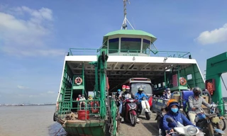 Cấm ô tô từ 8 tấn trở lên qua phà Cát Lái phục vụ lễ động thổ dự án xây cầu