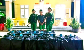 Phát hiện vận chuyển 15.000 gói thuốc lá lậu bằng ô tô bán tải 