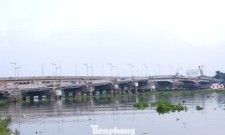 Hiện trạng cầu Bình Triệu 1 sau gần 3 tuần 'thần đèn' nâng tĩnh không 