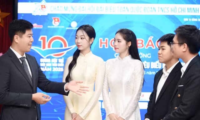 Truyền cảm hứng từ những gương mặt trẻ vươn tầm thế giới
