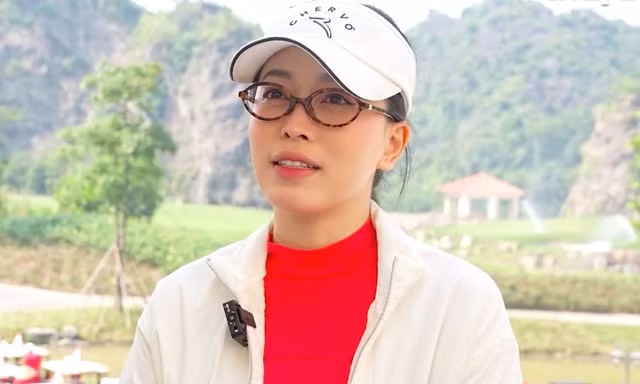 Á hậu Phương Nga: 'Ngưỡng mộ sự chuyên nghiệp, làm chủ tình huống của các golfer trẻ'