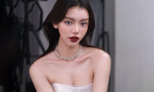 Tranh cãi người đẹp Myanmar sang Việt Nam thi hoa hậu