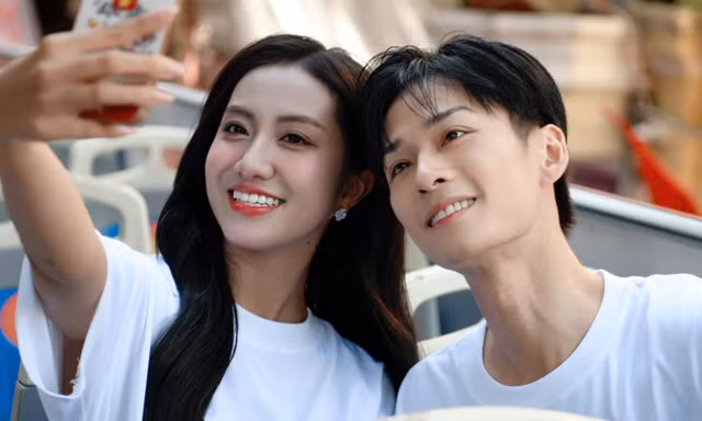 Hậu trường quay TVC của Hoa hậu Hà Trúc Linh và diễn viên Trần Nghĩa