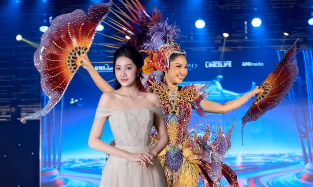 Hoa hậu Hà Trúc Linh "tiếp lửa" Phương Linh trước thềm chinh chiến quốc tế