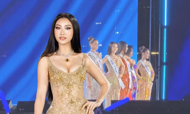 Biểu cảm của Hoa hậu Phương Linh khi Top 5 Miss Cosmo 2025 dần lộ diện