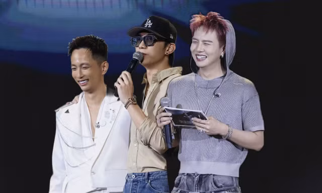 Fan meeting của Rhymastic: SOOBIN, Duy Khánh tự hào về "Anh hai" Thiện