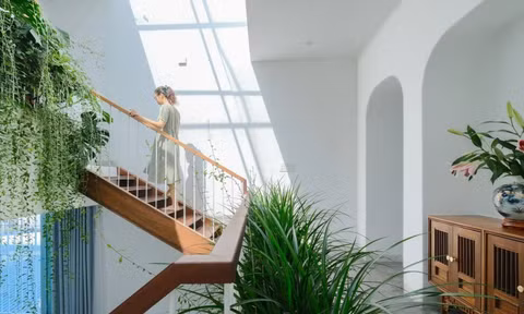 Cuộc sống bình yên bên trong ngôi nhà trắng, xanh lam 