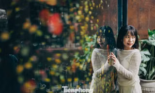 Cafe 'thủy cung' độc lạ ở TPHCM thu hút giới trẻ