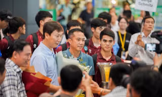 U23 Việt Nam về cùng chiến thắng, về với yêu thương