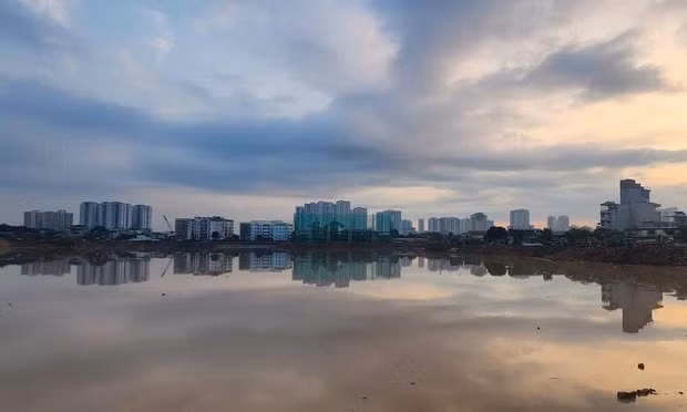 Hà Nội: Vì sao có dự án chống ngập khẩn cấp nhưng vừa mưa lớn đã ngập?