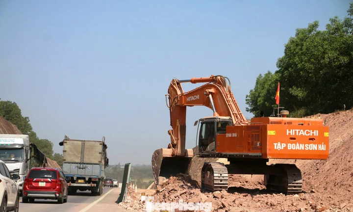 Hối hả trên công trình trọng điểm