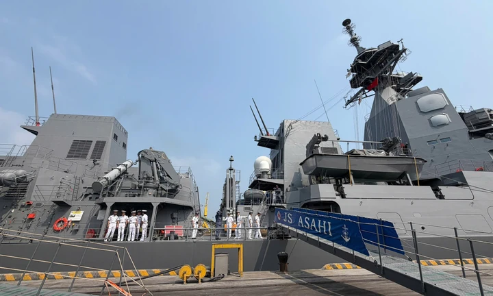 Cận cảnh tàu hộ vệ Nhật Bản cập cảng Đà Nẵng