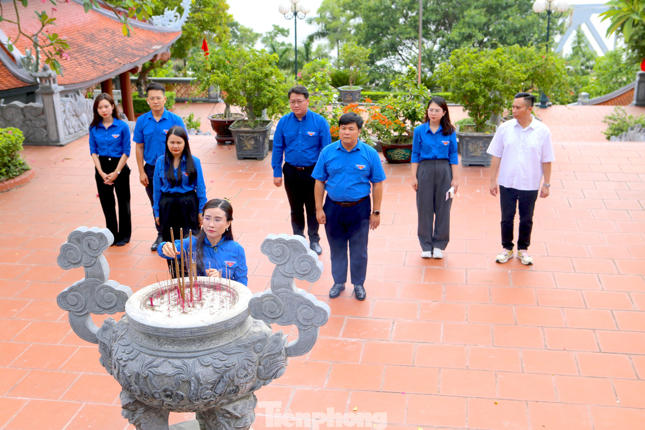 tp-thap-huong-1.jpg