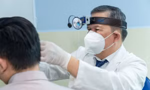 Điếc đang 'tấn công' người trẻ trong đời sống hiện đại