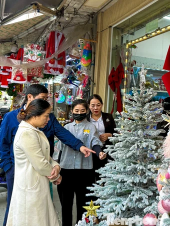 Ảm đạm thị trường Noel Đà Nẵng 