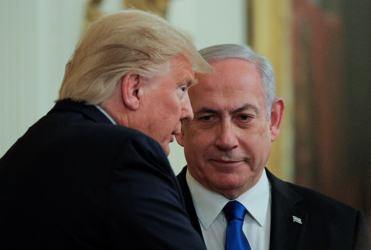 Tổng thống Mỹ Donald Trump và Thủ tướng Israel Benjamin Netanyahu. (Ảnh: Reuters) jqz5guzswrpaton6tjsyuqrjdi.jpg