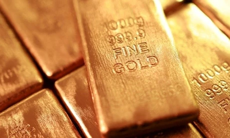 Giá vàng thế giới giảm mạnh nhất 4 tháng qua 
