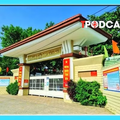 NÓNG 19/5: Học sinh lớp 1 nghi bị bạo lực học đường, nhà trường chuyển lớp gây tranh cãi