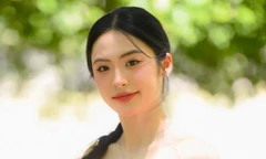 Hà Trúc Linh, Châu Anh và Vân Nhi đẹp rực rỡ giữa đất trời Ninh Bình