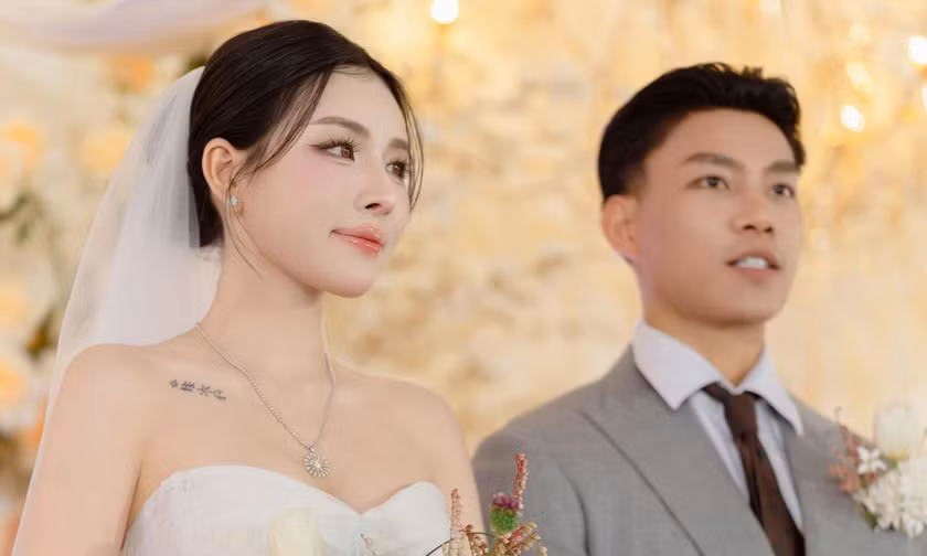 Bên trong đám cưới của Văn Thanh