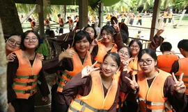 Ảnh: Câu Lạc Bộ Nhiếp ảnh Marie Cuire.