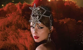 Swifties xứ Trung chi tiền tỉ tổ chức đại tiệc mừng album mới của Taylor Swift