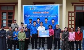 Tuổi trẻ đoàn viên, thanh niên chung tay góp sức hỗ trợ người dân sau cơn bão 