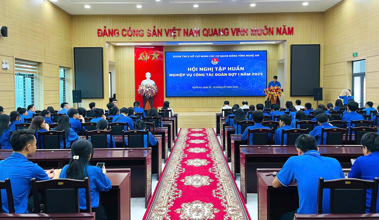 Toàn cảnh buổi tập huấn. tp-d4.jpg