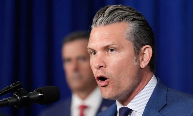 Bộ trưởng Chiến tranh Pete Hegseth: Mỹ đang tái lập thống trị quân sự tuyệt đối