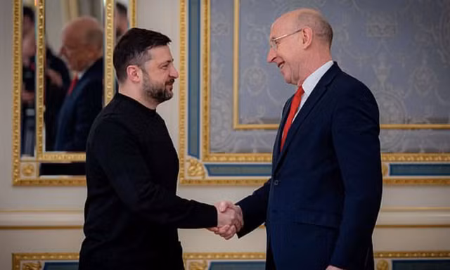 Anh sẽ phát triển tên lửa đạn đạo tầm xa mới cho Ukraine