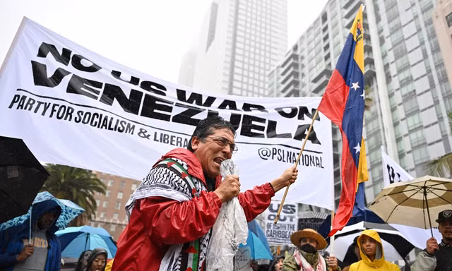 Nhiều cuộc biểu tình nổ ra khắp nước Mỹ sau vụ bắt giữ Tổng thống Venezuela Maduro