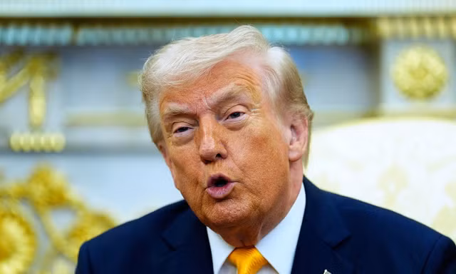 Tổng thống Mỹ Trump yêu cầu Israel dừng tấn công cơ sở năng lượng Iran
