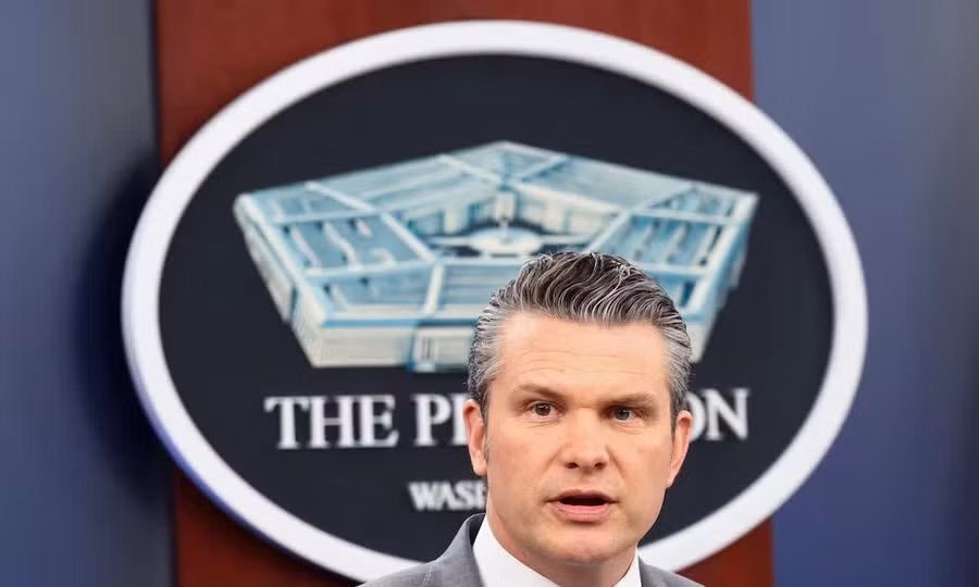 Quân đội Mỹ chưa có dấu hiệu lùi bước ở eo biển Hormuz